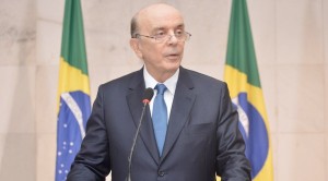Brasil ordena a diplomáticos responder críticas contra juicio a Rousseff
