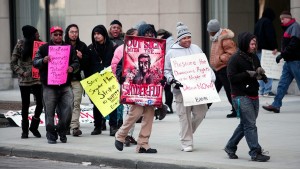 Cierran 87 escuelas de Detroit en protesta de maestros