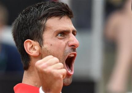 Djokovic derrota a Nadal en otro "clásico" en Italia