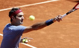 Federer se retira del Abierto de Madrid por lesión