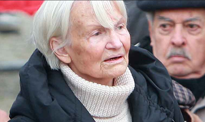 Discreto e íntimo funeral para Margot Honecker en Chile