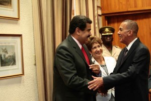 Venezuela busca estrechar lazos comerciales y políticos con Trinidad 