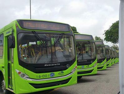 Gobierno entrega 98 autobuses nuevos a la OMSA