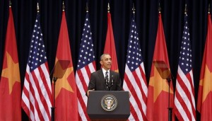 Obama pide derechos en Vietnam tras acuerdo en armas 