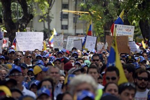 Oposición venezolana convoca a protesta en Caracas 