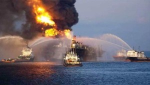 Grupo armado explota plataforma petrolera de Chevron en Nigeria