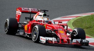 Sebastián Vettel domina pruebas de Fórmula Uno en Barcelona