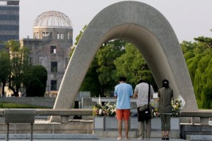 Sobrevivientes Hiroshima quieren reunión, disculpas de Obama 