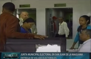 Junta Municipal Electoral en San Juan de la Maguana entrega valijas electorales