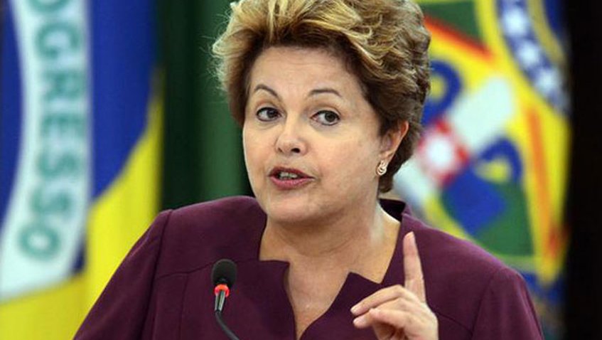 Rousseff afirma que no permitirá la interrupción de su mandato