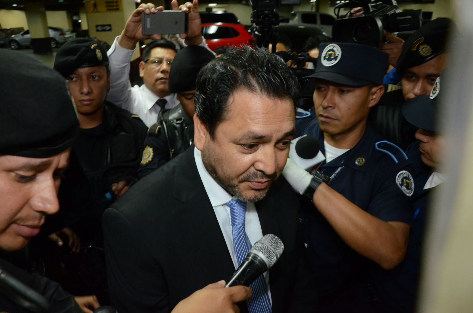 Guatemala: Ordenan juicio contra ex diputado por tráfico de influencias