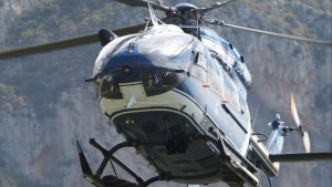 Mueren cuatro personas al estrellarse un helicóptero policial en Francia