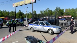 Pelea en cementerio deja al menos 3 muertos en Moscú