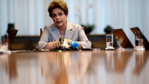 Informe del Senado brasileño dice que no existen pruebas de que Dilma Rousseff participó en maniobras fiscales