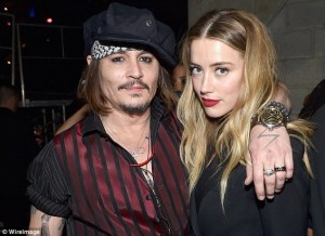 Documentos revelan mal manejo de finanzas de esposa Johnny Depp