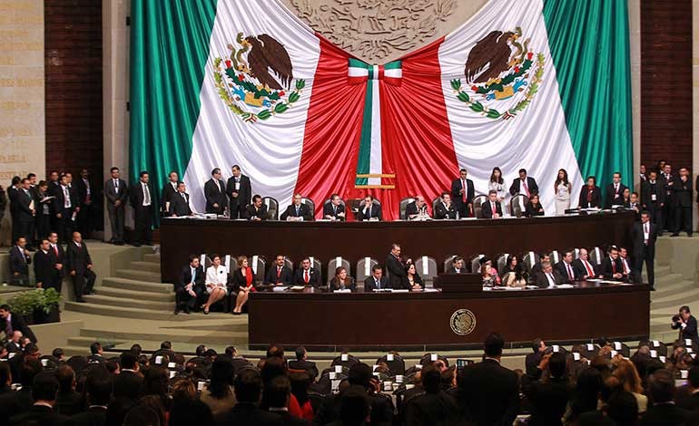 El Congreso de México aprueba una decepcionante ley anticorrupción