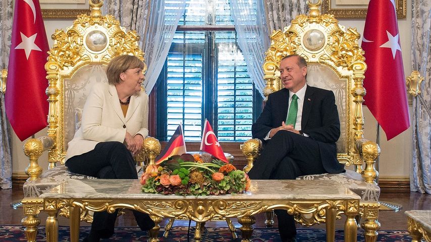Merkel habla con Erdogan tras ataque en Estambul