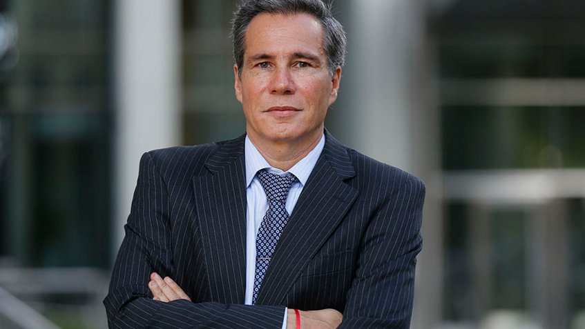 Piden juicio político para juez argentino que desestimó denuncia de Nisman