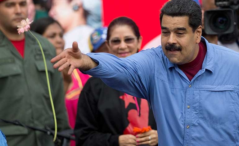 Maduro considera positiva visita de Shannon a Caracas