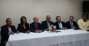 Partidos opositores dicen que entregarán denuncia de fraude electoral a miembros de OEA