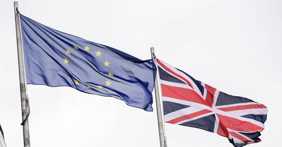 Brexit: Primeros resultados dan ventaja a la permanencia de Reino Unido en la UE