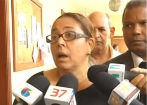 Esposa de Febrillet teme rumores de que Blas Peralta se alíe al gobierno para salir impune