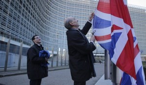 Presionados: Gran Bretaña acelera planes de salida de la UE 