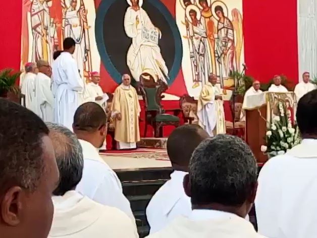 Obispo de San Juan celebra 25 años de ordenación