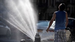 Autoridades emiten advertencia por ola de calor en Estados Unidos