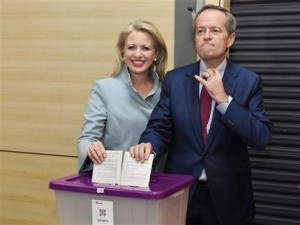 Australia vota en ajustadas elecciones generales