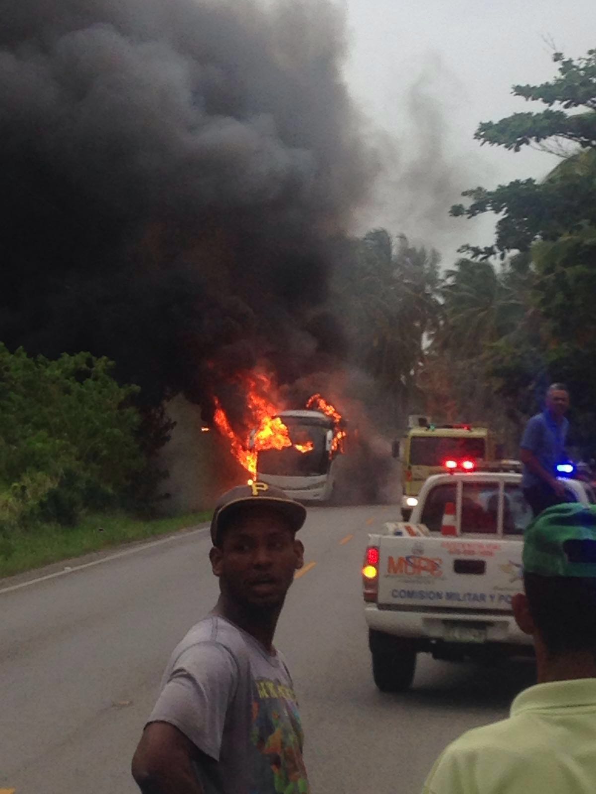 Seis muertos y 12 heridos por accidente en carretera Sánchez-Nagua