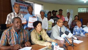 Comunidades de Haina rechazan vertedero que se construye 