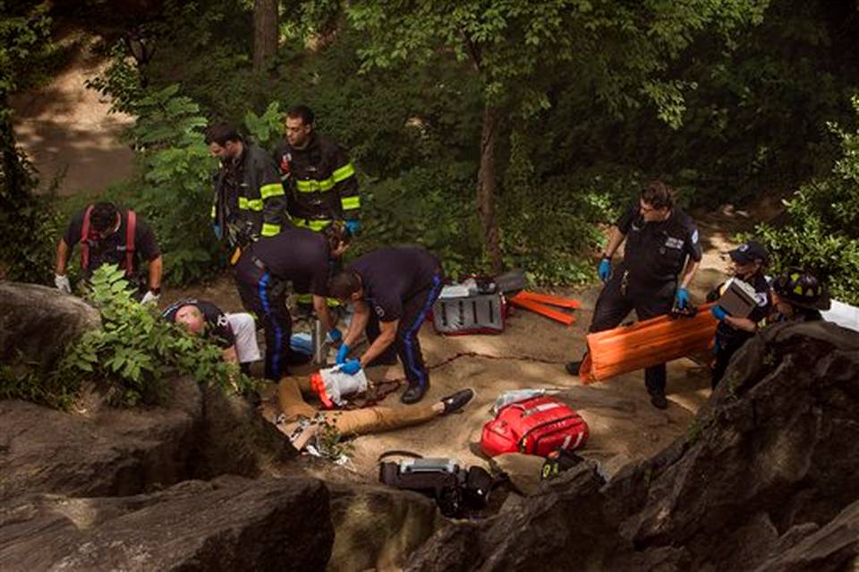 Investigan qué lesionó seriamente un hombre en Central Park