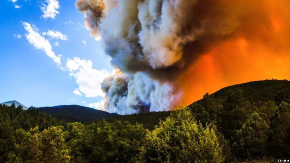 Grandes incendios forestales al oeste de EE.UU.