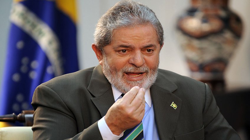 Lula acusa de "parcialidad" al juez que lleva su caso