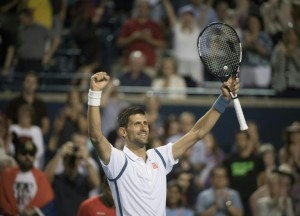 Djokovic vence al francés Monfils y avanza a la final del Masters 1000 de Toronto