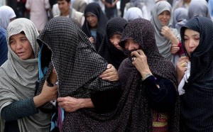 ONU: Suben los casos de niños muertos, heridos en Afganistán
