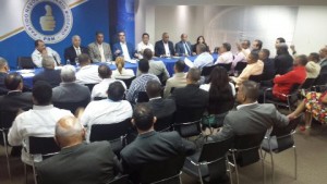 Abinader critica designación bufetes directivos del Congreso Nacional