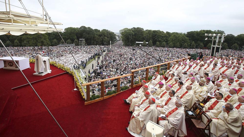 Papa Francisco elogia la fe de católicos polacos