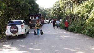 Comercio y transporte afectados en Sabana de la Mar por huelga