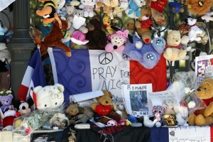 Policía pide a Niza que borre sus grabaciones del atentado 