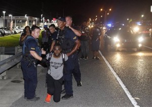 Protestas en Baton Rouge y St. Paul por violencia policial