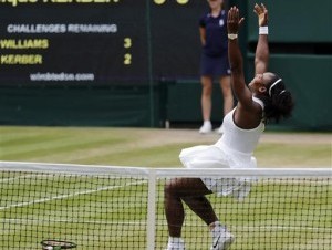 Serena Williams vence a Angelique Kerber y gana Wimbledon, su Grand Slam 22