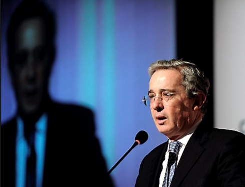 Uribe no sabe qué hará en el plebiscito de acuerdo de paz