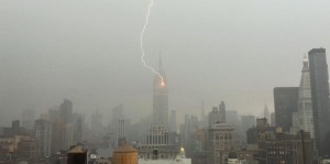 Vídeo captura rayo cayendo en el Empire State