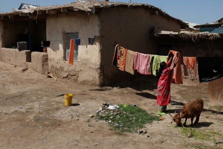 Un seísmo destruye treinta viviendas y una escuela en Tayikistán