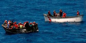 EE.UU repatría a 97 inmigrantes cubanos 