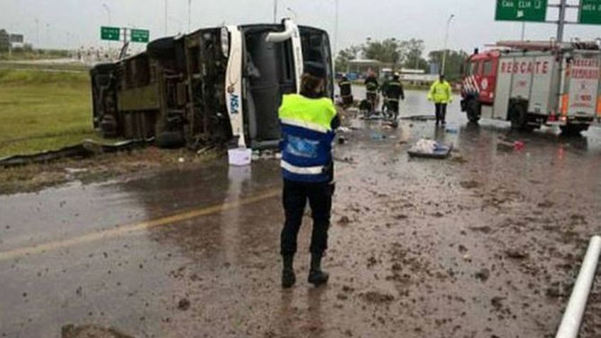 Al menos 5 muertos y 19 heridos por accidente de tránsito en Bogotá