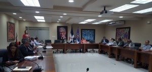 Leonel Fernández encabeza reunión con titulares de secretarias del PLD