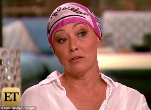 Cáncer de Shannen Doherty se ha extendido tras mastectomía